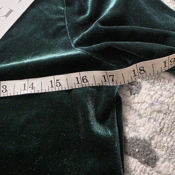 Lola Grace Velvet Bodysuit - Deep Green - Picture 5 of 9